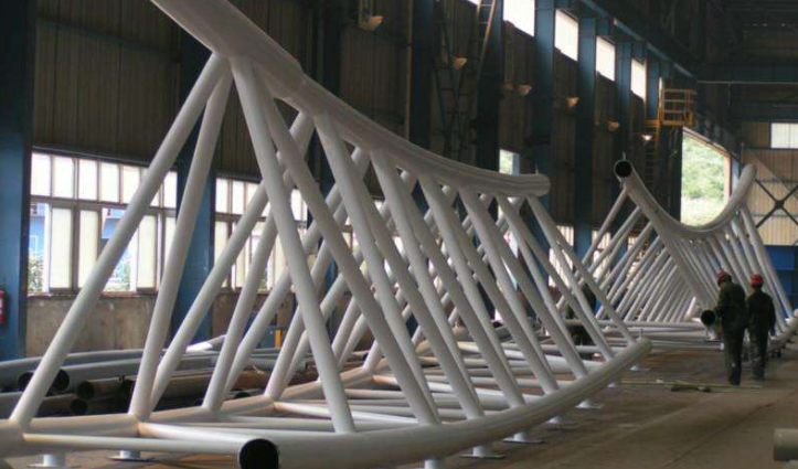 龙口管廊钢结构与桁架结构的管道支架应该如何区分
